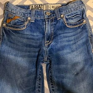ARIAT jeans